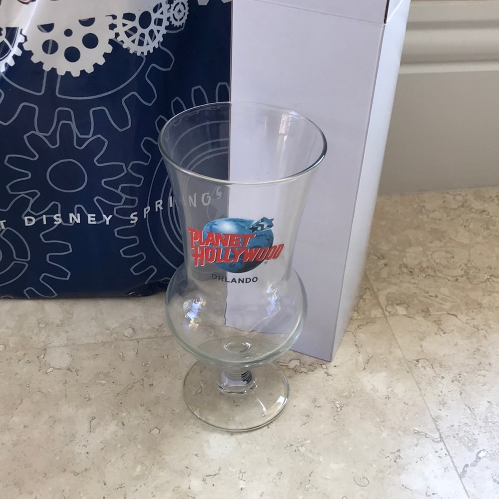3 Planet Hollywood Orlando “Comet” glasses
